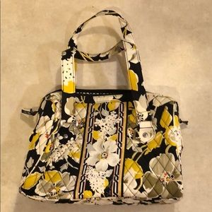 Vera Bradley Purse in Dogwood
